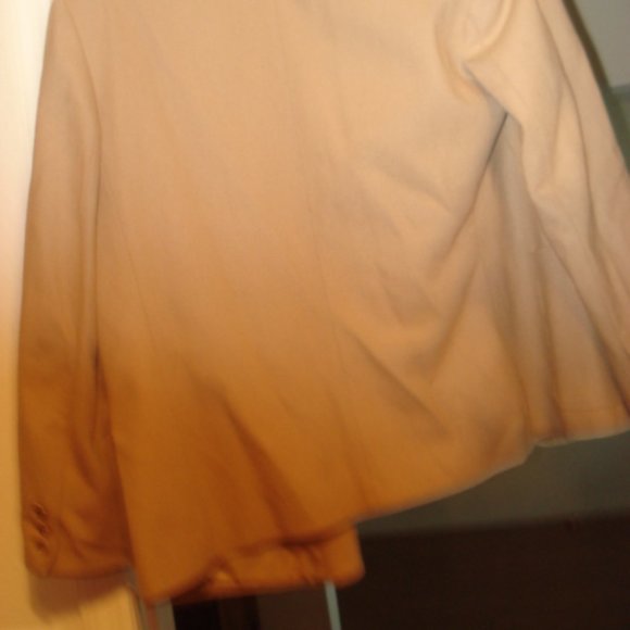 Ladies New Beige Blazer size 18 - Picture 4 of 7